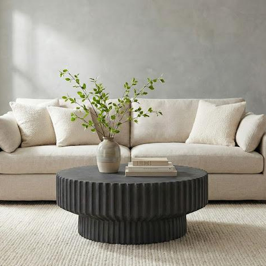 Table basse sculptée - Pierre charcoal cannelée