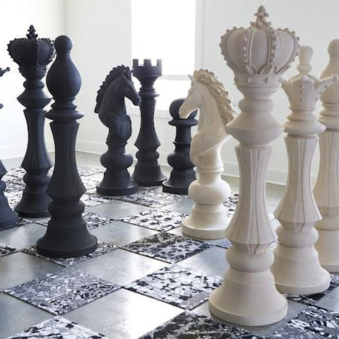 Sculpture Fou des Échecs - Pierre Blanche
